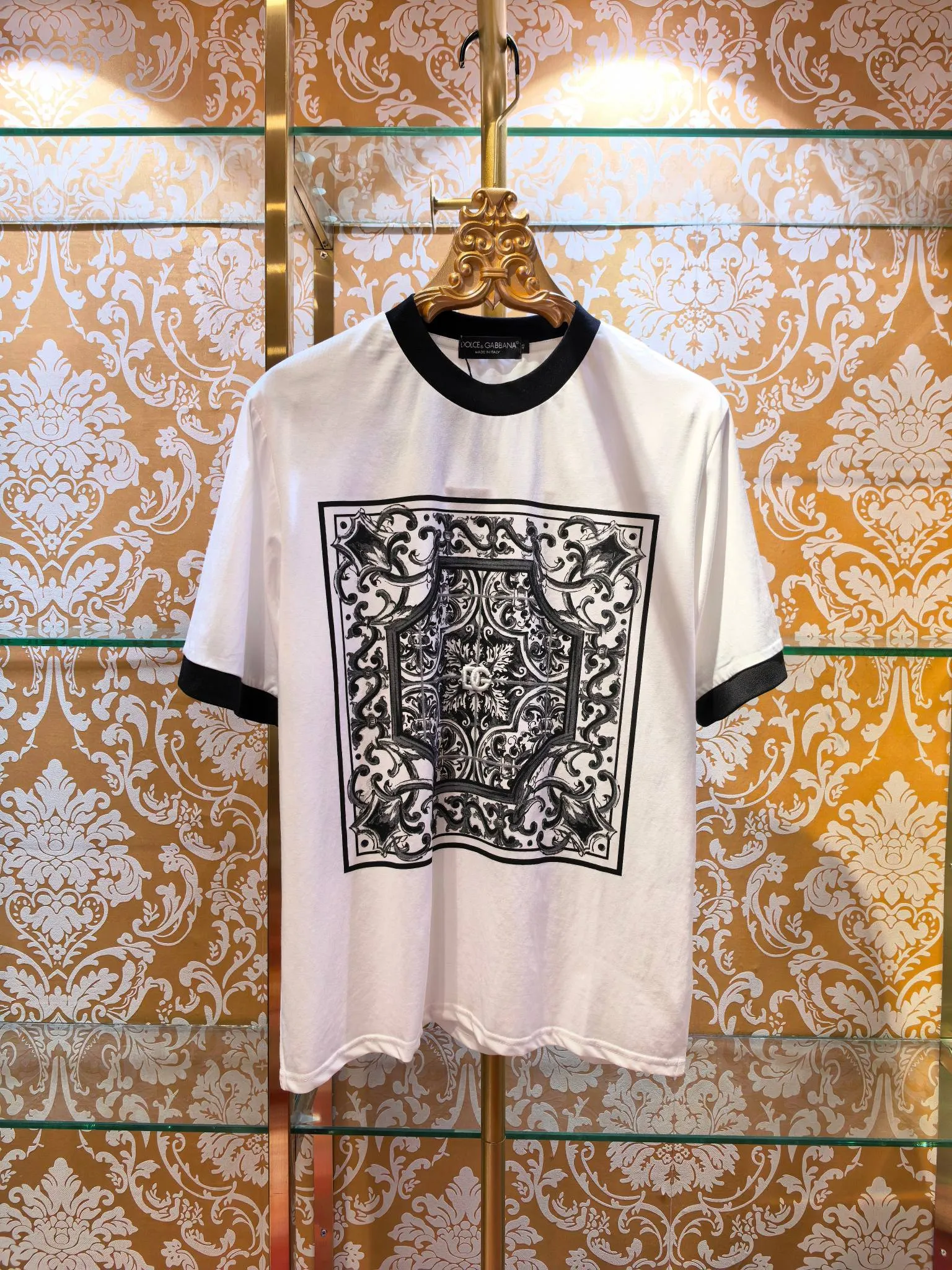 𝘿𝙊𝙇𝘾𝙀 & 𝙂𝘼𝘽𝘽𝘼𝙉𝘼 2026/ss New Arrival T DG Authentic Same Style / Sizes 46-52